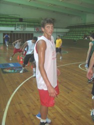 Балкан привлече двама млади баскетболисти